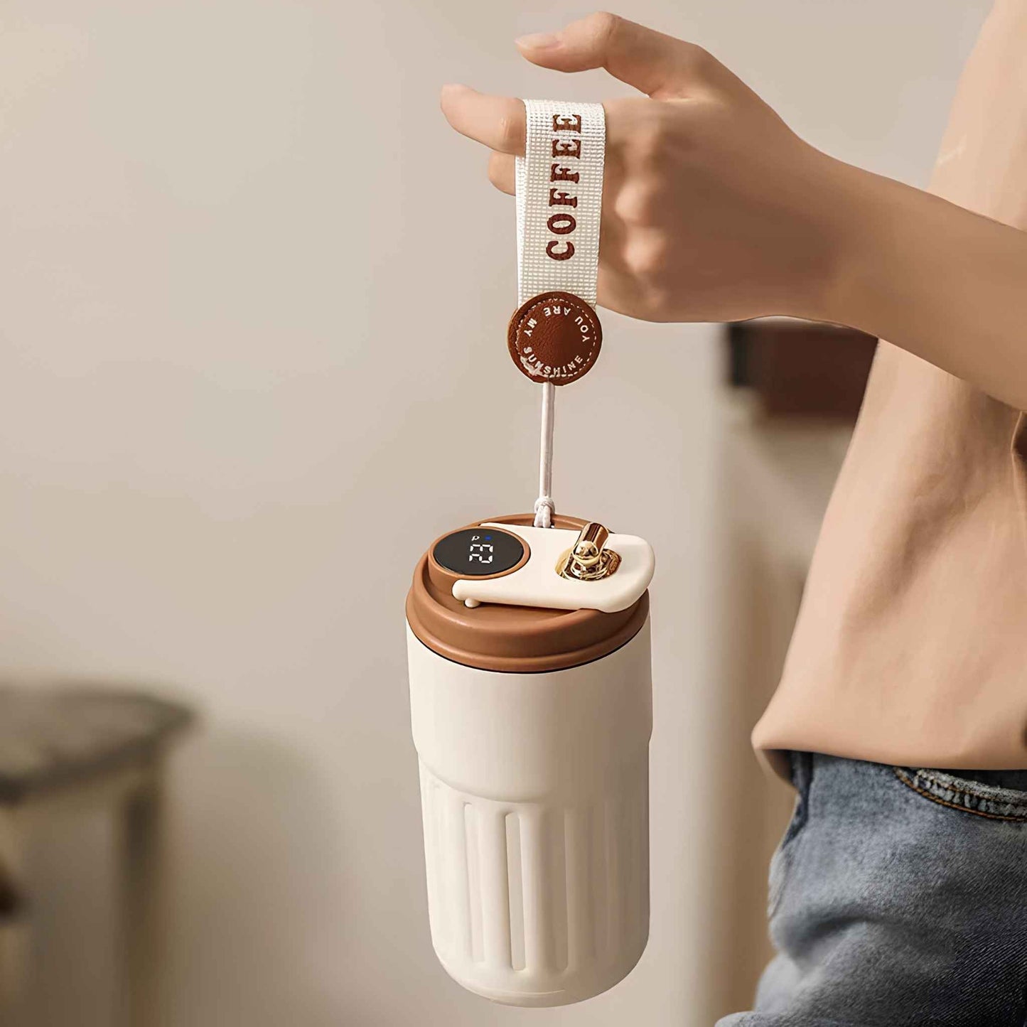Smart Thermos Vacuum Flask with LED Temperature Display – Stainless Steel Insulated Bottle for Hot & Cold Drinks