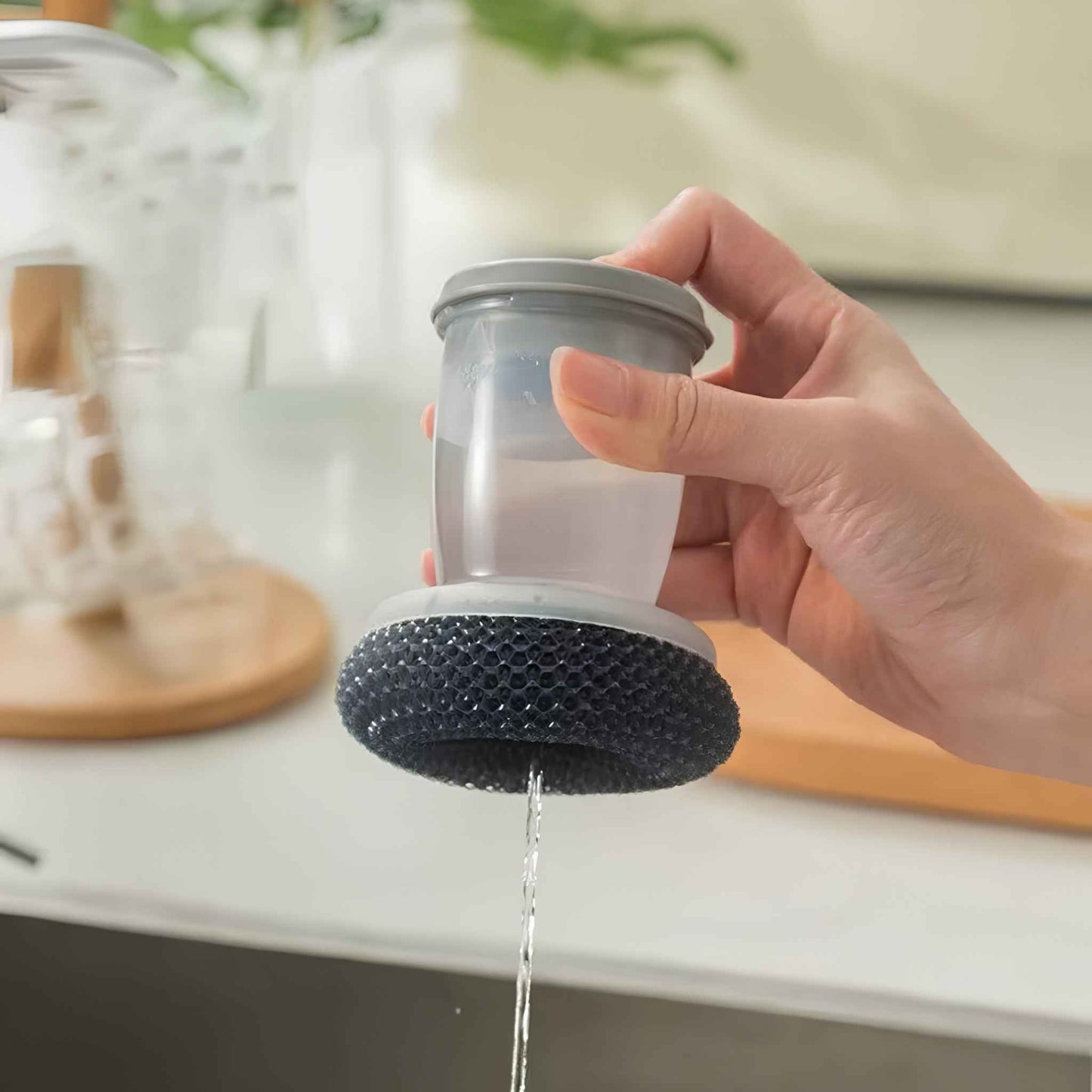 The Ultimate Soap Dispensing Dish Brush – 2-in-1 Kitchen Scrubber with Built-In Soap Dispenser for Effortless Cleaning